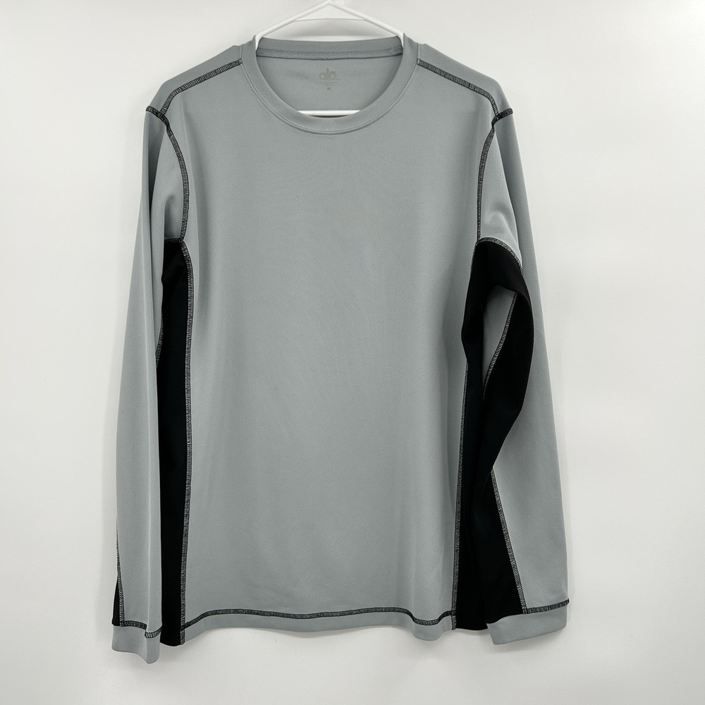 Alo Yoga Mens Long Sleeve Performance Shirt Size M Gray Black Gym Workout Train - Picture 1 of 7